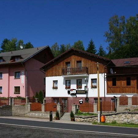 Penzion Kozabar Horní Luby Buitenkant foto